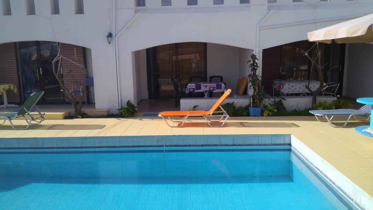 Villas Irene 5 Family Apartments Kokkini Hani Exterior photo